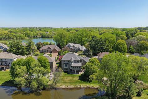 10145 Powers Lake Trail Woodbury MN 55129