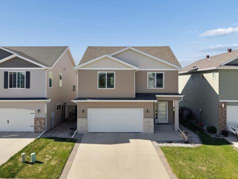 947 30TH Avenue W West Fargo ND 58078