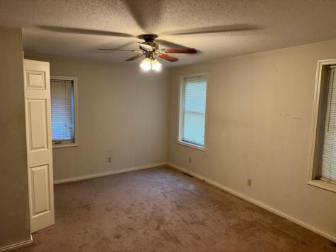 605 Division Street W Faribault MN 55021