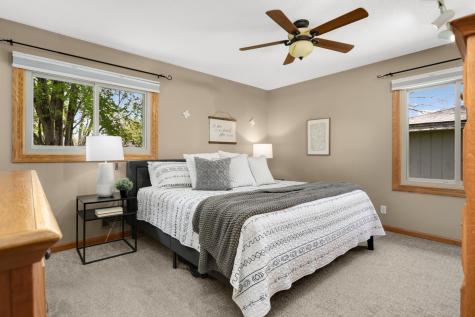 8556 Irwin Road Bloomington MN 55437