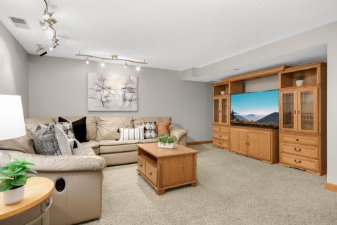 8556 Irwin Road Bloomington MN 55437