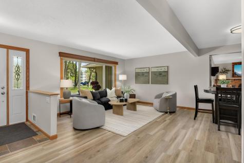 8556 Irwin Road Bloomington MN 55437