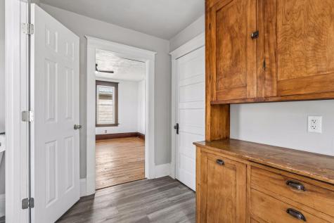 1529 Dale Street N Saint Paul MN 55117