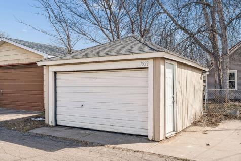 1529 Dale Street N Saint Paul MN 55117