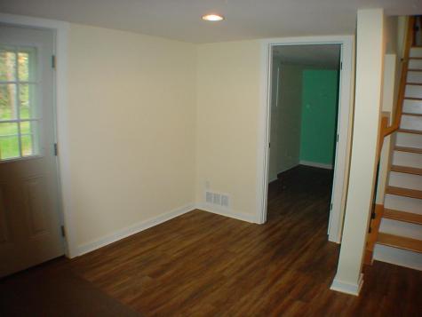 1112 Queens Lane Anoka MN 55303