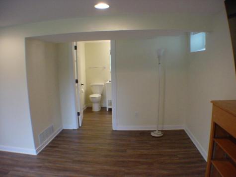 1112 Queens Lane Anoka MN 55303