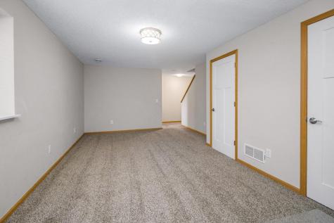 10539 188th Street W Lakeville MN 55044