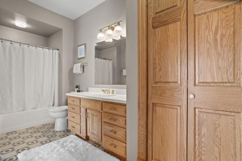 1407 15th Street N Wahpeton ND 58075