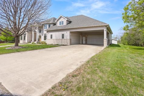 1407 15th Street N Wahpeton ND 58075