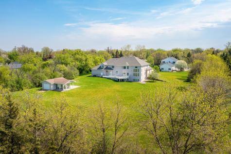 1407 15th Street N Wahpeton ND 58075