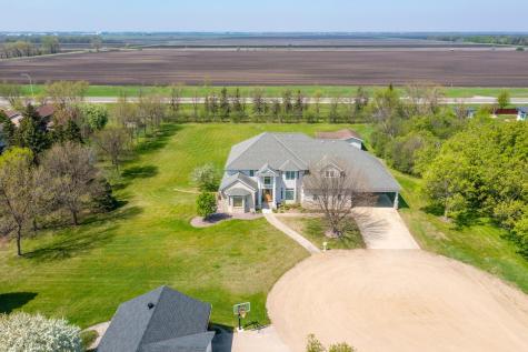 1407 15th Street N Wahpeton ND 58075