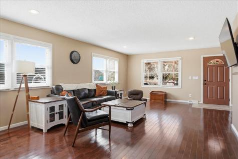 20483 Hamburg Avenue Lakeville MN 55044