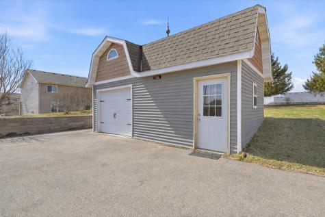 20483 Hamburg Avenue Lakeville MN 55044
