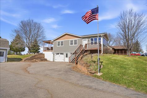 20483 Hamburg Avenue Lakeville MN 55044