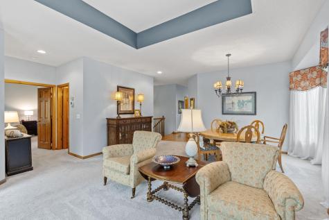 17925 39th Place N Plymouth MN 55446