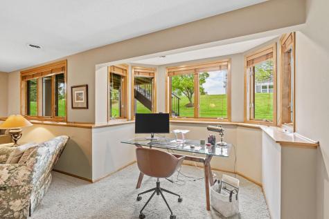 17925 39th Place N Plymouth MN 55446