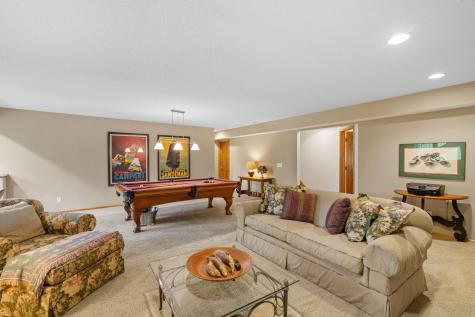 17925 39th Place N Plymouth MN 55446
