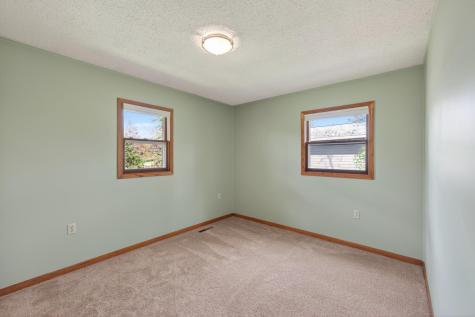 2505 Brenner Street Roseville MN 55113