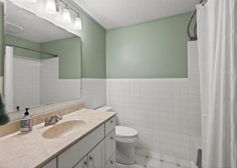2505 Brenner Street Roseville MN 55113