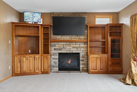 10502 Vera Cruz Drive N Brooklyn Park MN 55443