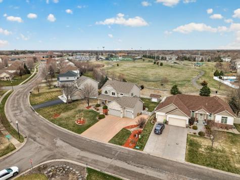 10502 Vera Cruz Drive N Brooklyn Park MN 55443
