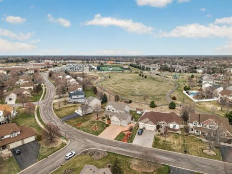 10502 Vera Cruz Drive N Brooklyn Park MN 55443