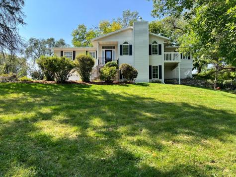 2211 Lenwood Drive SW Rochester MN 55902