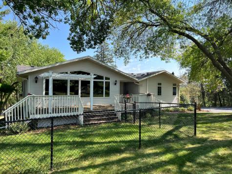 2211 Lenwood Drive SW Rochester MN 55902