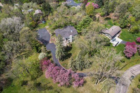 2211 Lenwood Drive SW Rochester MN 55902