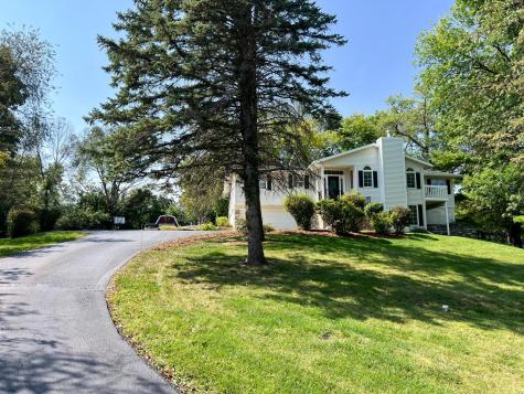 2211 Lenwood Drive SW Rochester MN 55902