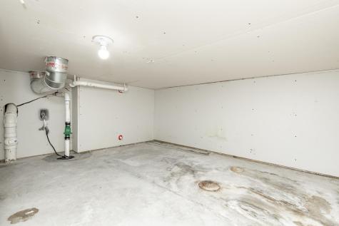 1420 Goldenwood Drive West Fargo ND 58078