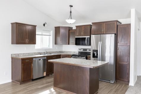 1420 Goldenwood Drive West Fargo ND 58078