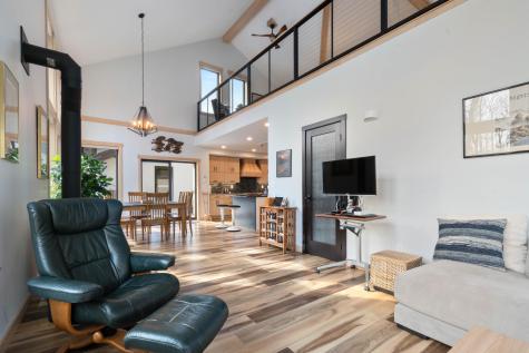 5140 Lakewood Road Duluth MN 55804