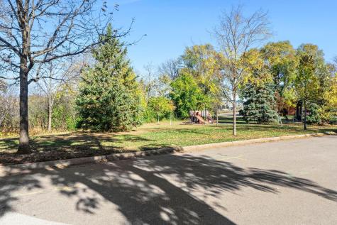6221 W 37th Street Saint Louis Park MN 55416
