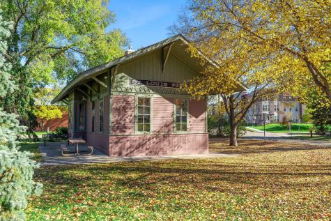 6221 W 37th Street Saint Louis Park MN 55416