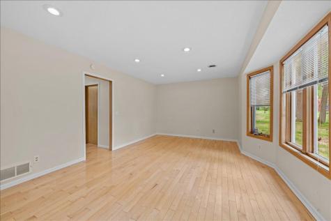 3818 51st Avenue N Brooklyn Center MN 55429