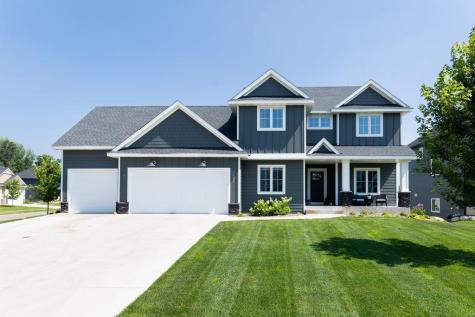 1130 Griffin Avenue Mahtomedi MN 55115