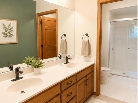 5690 Dunlap Avenue N Shoreview MN 55126