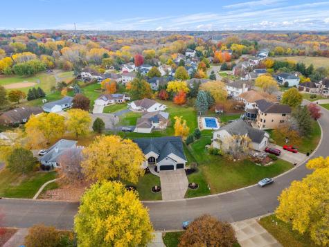 1162 Lakewood Drive S Maplewood MN 55119