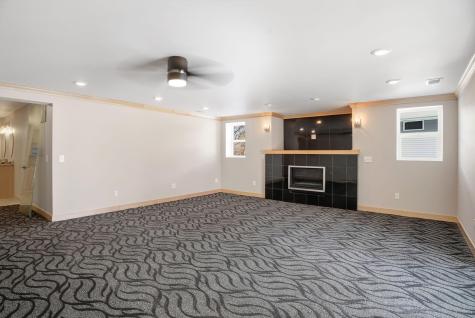 1162 Lakewood Drive S Maplewood MN 55119