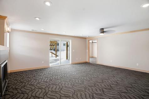 1162 Lakewood Drive S Maplewood MN 55119