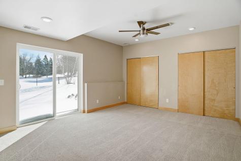 1162 Lakewood Drive S Maplewood MN 55119