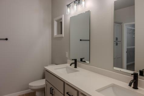 6260 85 Avenue S Horace ND 58047