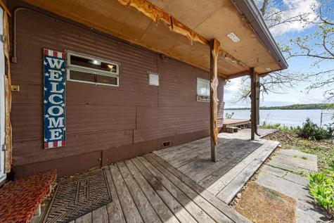 7008 Laura Lane Saint Peter MN 56082