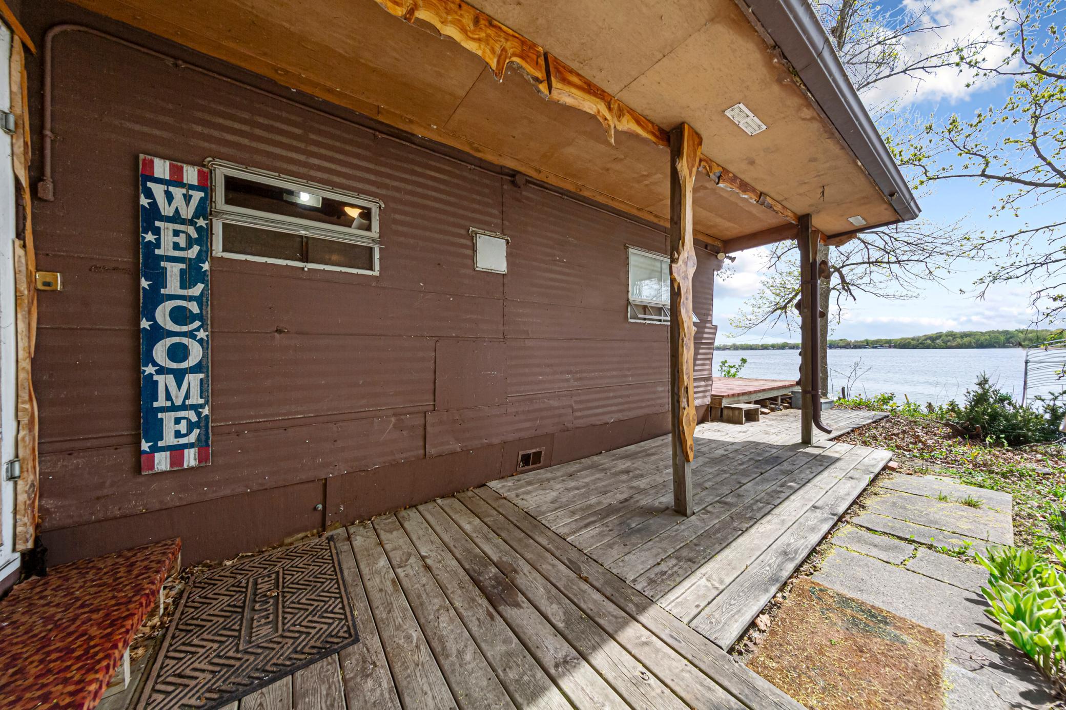 7008 Laura Lane Saint Peter MN 56082