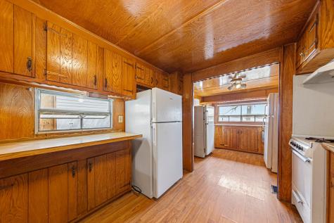 7008 Laura Lane Saint Peter MN 56082
