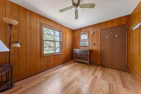 7008 Laura Lane Saint Peter MN 56082