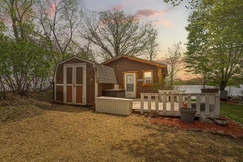 7008 Laura Lane Saint Peter MN 56082