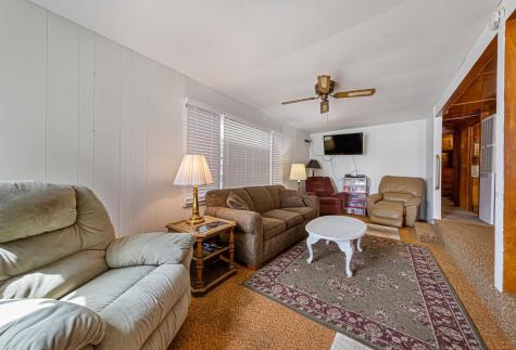 7008 Laura Lane Saint Peter MN 56082