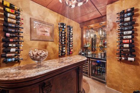 614 Hidden Creek Trail Mendota Heights MN 55118